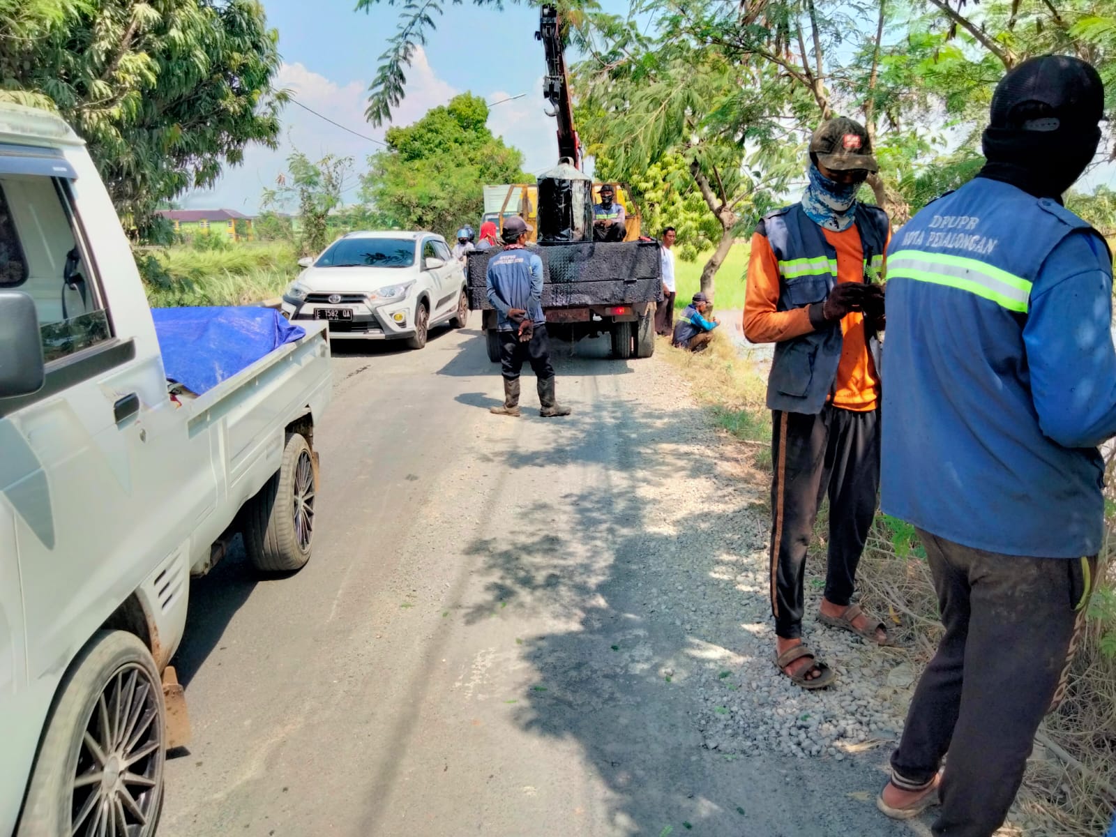 Perbaikan Jalan H M Chaeron Dinas Pekerjaan Umum Dan Penataan Ruang