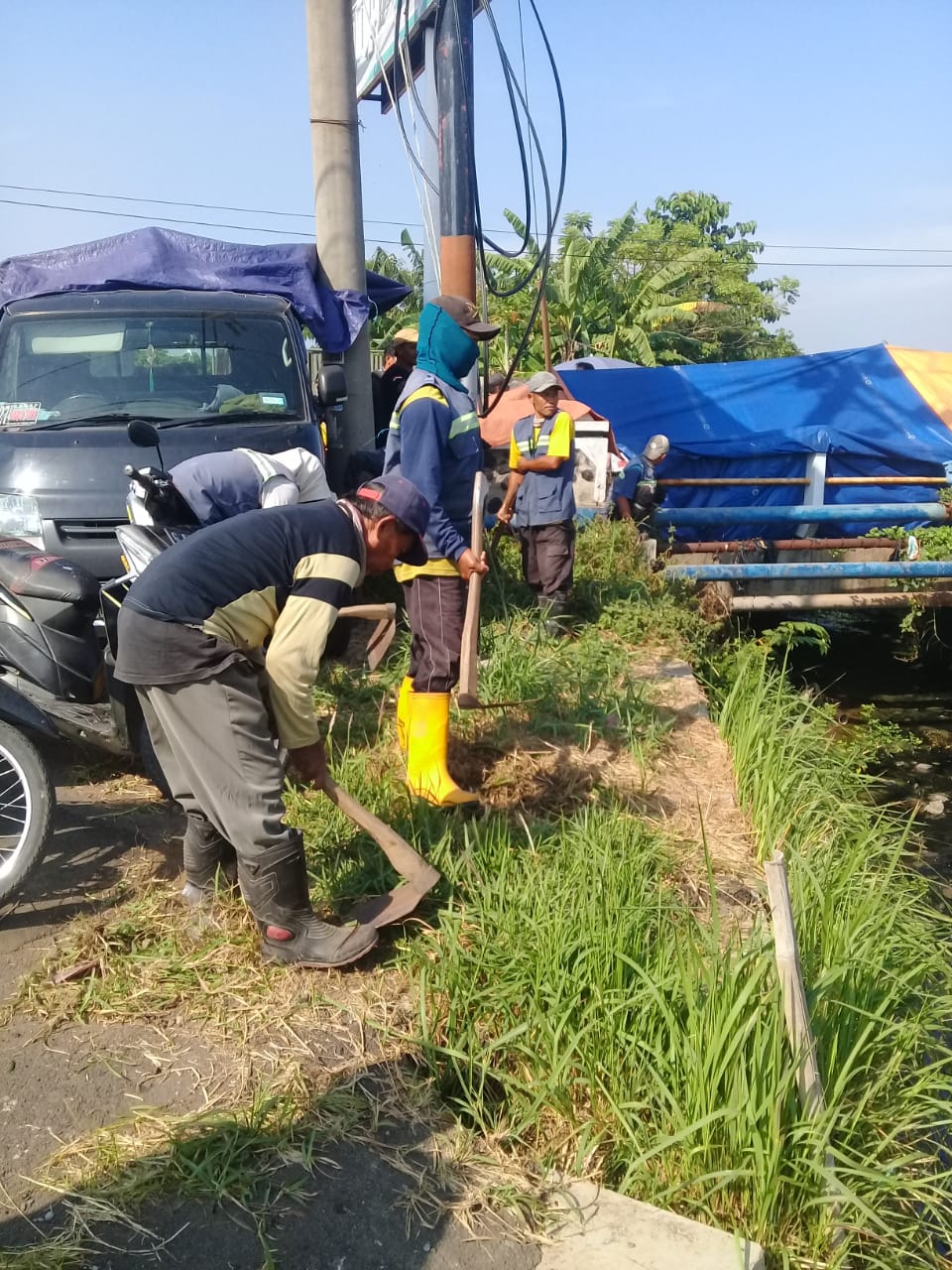 PEMBERSIHAN SALRUAN PEMATUS JALAN PELITA 2