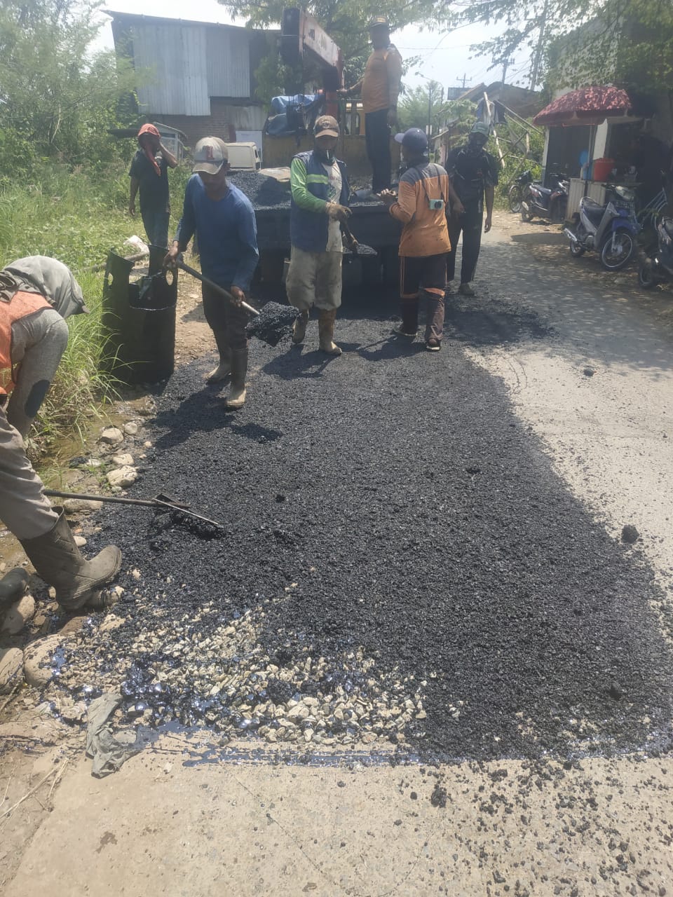 PERBAIKAN JALAN PARKIT/ MERPATI