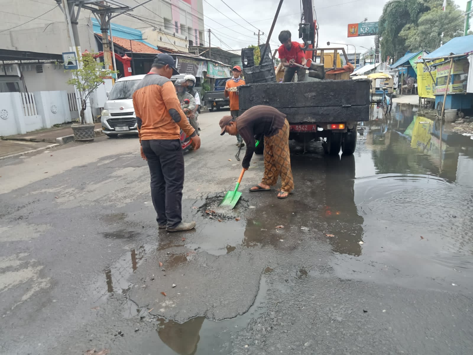 PERBAIKAN JALAN IRIAN, VETERAN DAN TENTARA PELAJAR