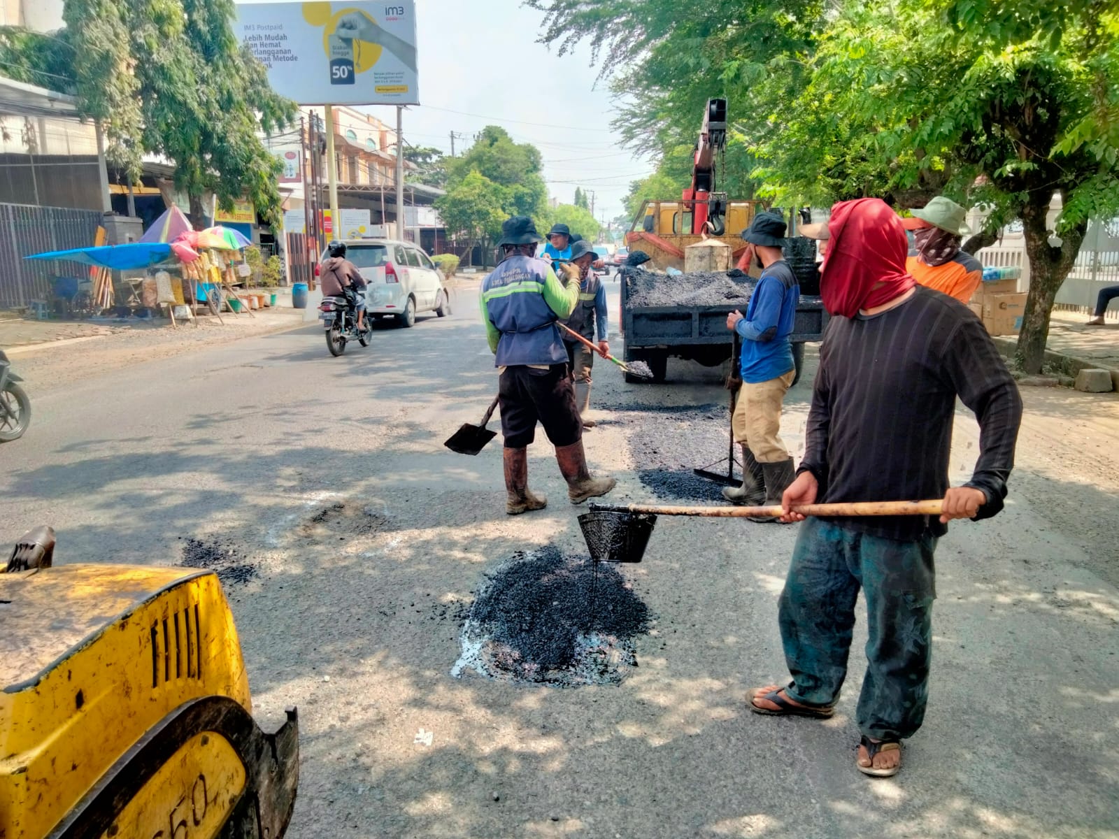 PERBAIKAN JALAN IMAM BONJOL DAN KAPTEN PATIMURA