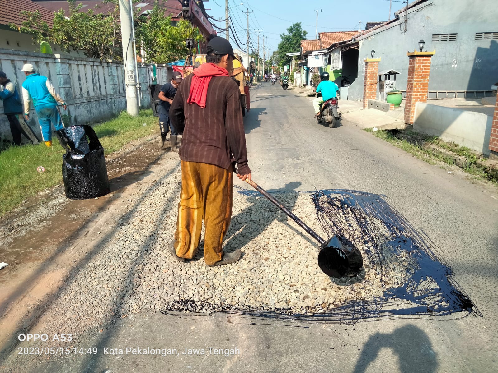 PERBAIKAN JALAN PARKIT DAN JALAN SUPRIYADI