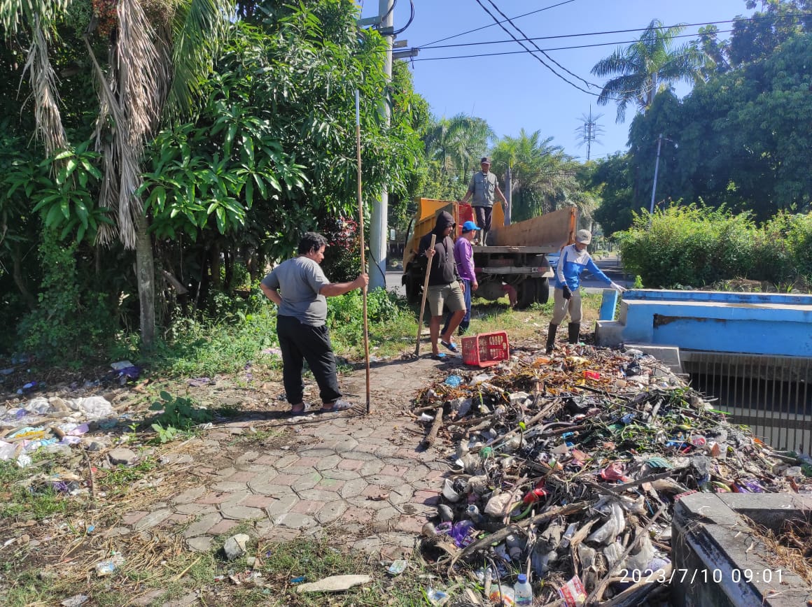 PEMBESIHAN SALURAN ASEMBINATUR