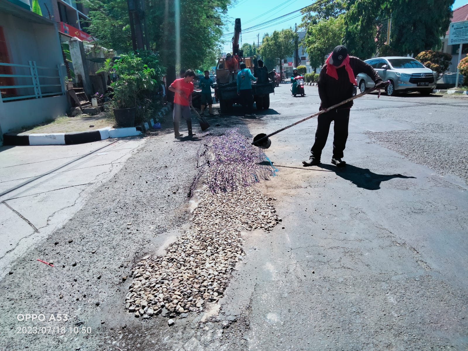 PERBAIKAN JALAN IMAM BONJOL DAN SUPRIYADI